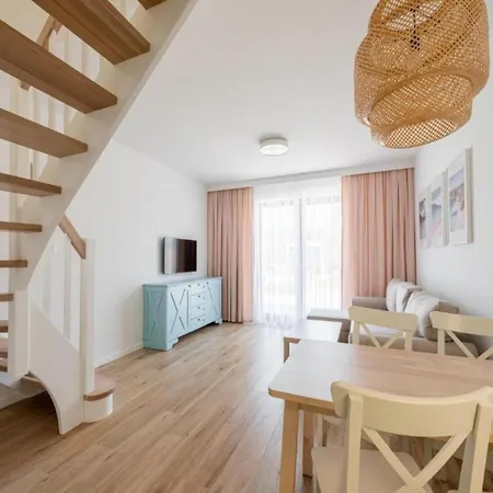 House For 4 People, Peace And Quiet Holiday home *